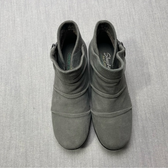 Skechers Pleated Gray Suede Air Cooled Memory Foam Platform Booties - Picture 3 of 10
